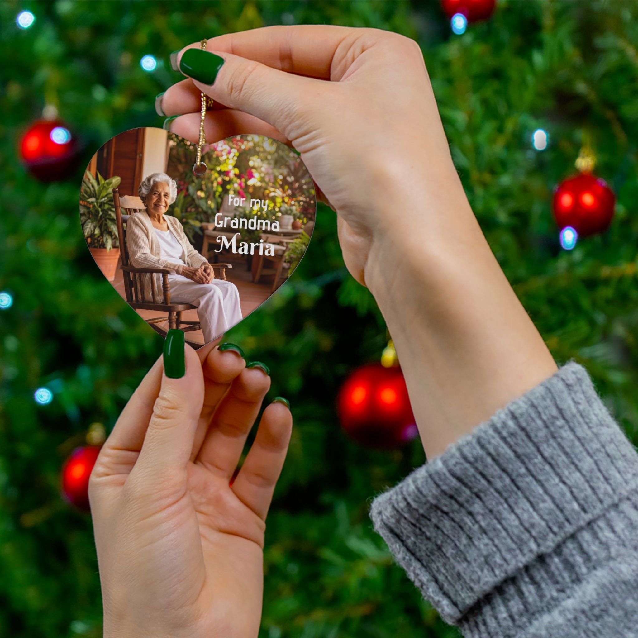 Ceramic Ornament – “For the Sweetest Aunt Nancy” Personalized Holiday Keepsake